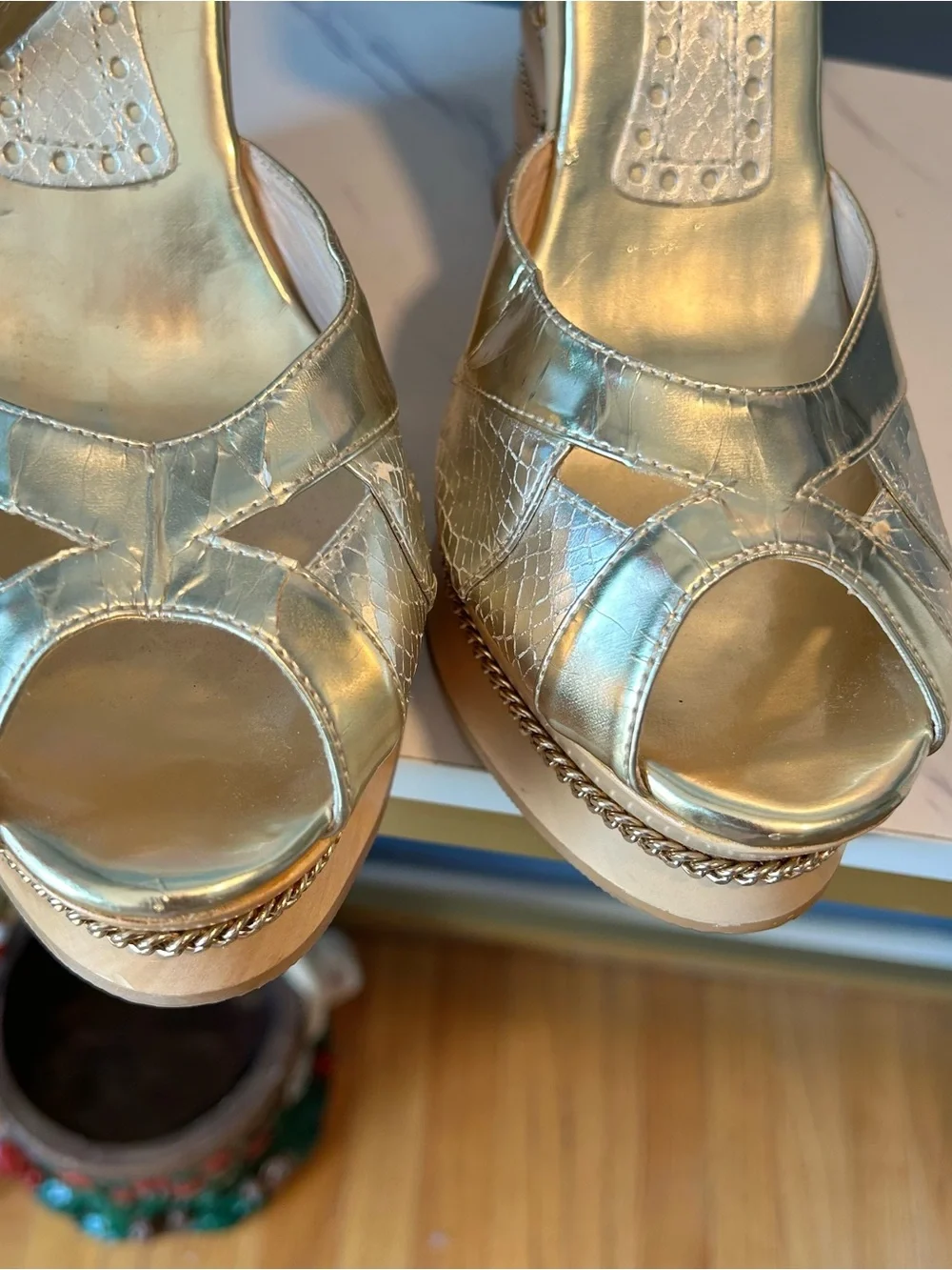⭐️ 5 for $25⭐️ Fornarina platform shoes